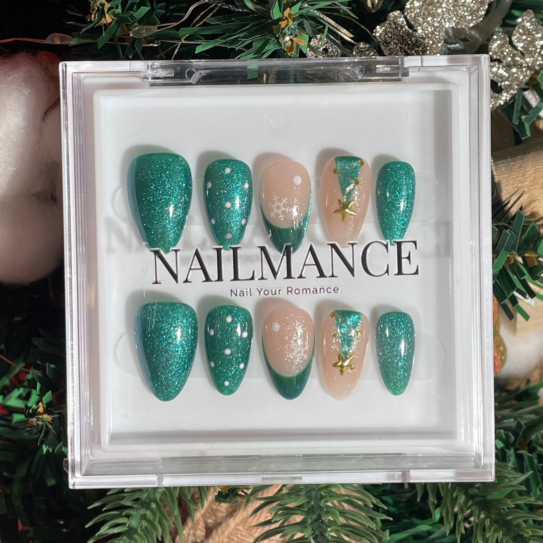 Evergreen Chic  [Pre-order – Ships by Dec 1]